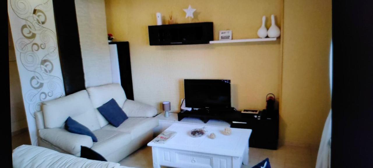 Acogedor Apartamento La Lastrilla Luaran gambar